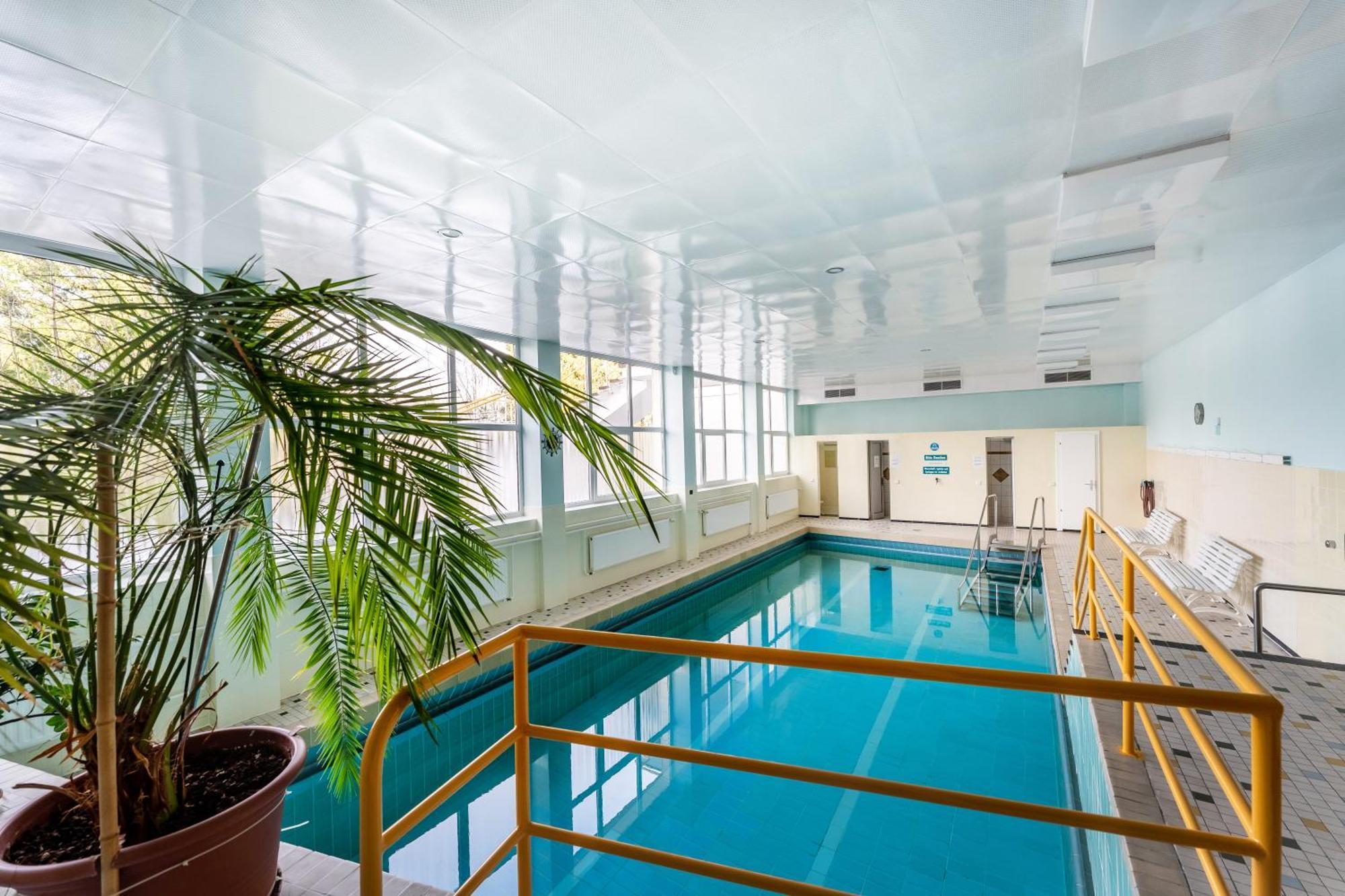 Juri5 In Baiersbronn Mit Pool Appartement Buitenkant foto